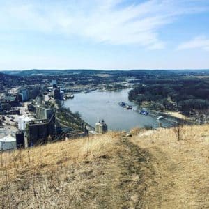 Celebrate Earth Day Hike The Bluff Friends Of The Bluffs Red